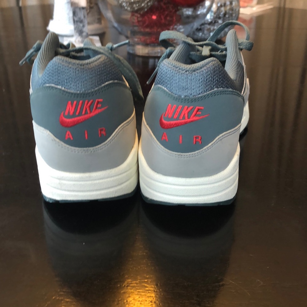 Nike air max’s